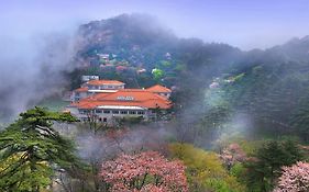 Huangshan Shilin Hotel